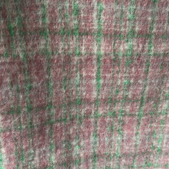 Just Cozy big, thick, long scarf - Picture 2 of 6